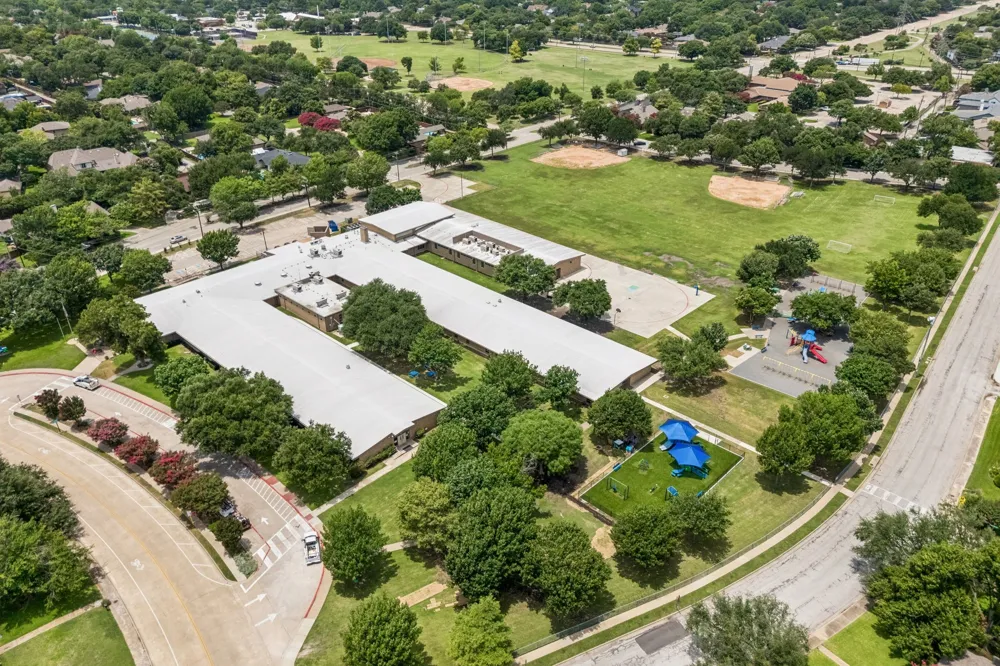 7635 Tanglecrest Drive Dallas, TX 75254