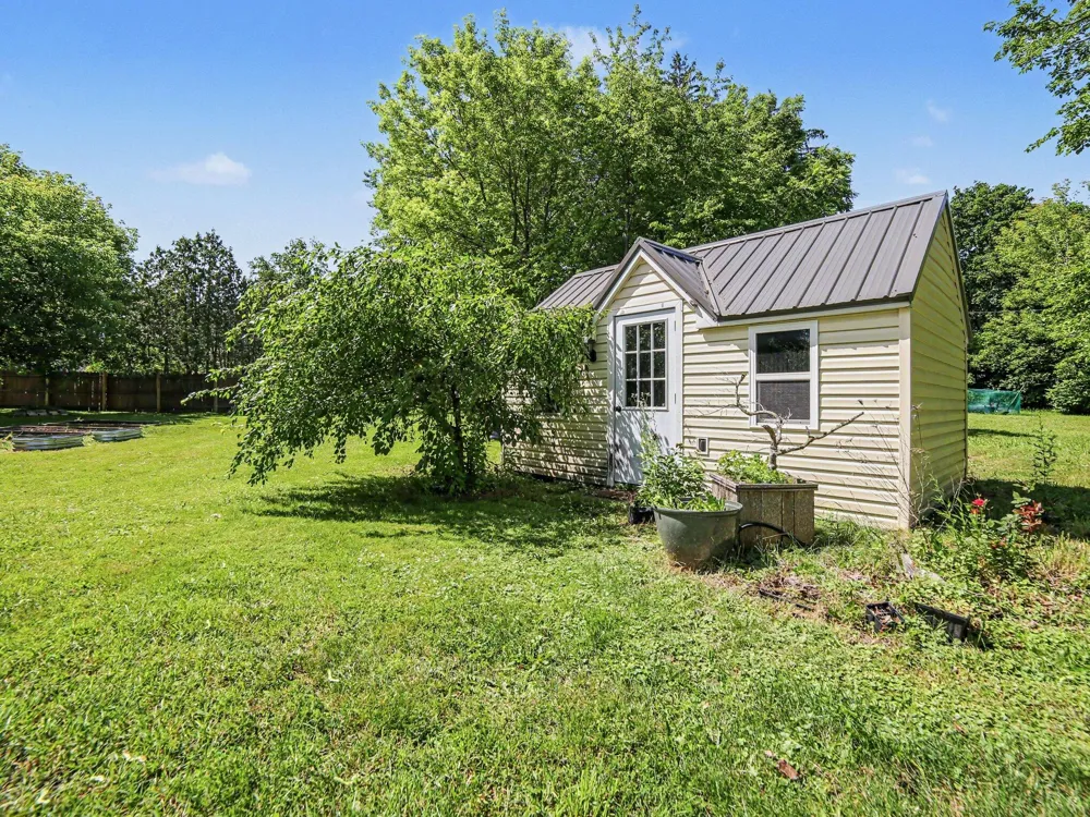 206 E Broadway Street Scottville, MI 49454