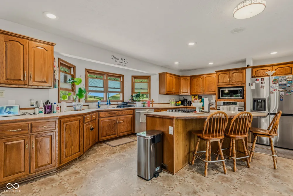 4325 County Road 650 W Brownstown, IN 47220
