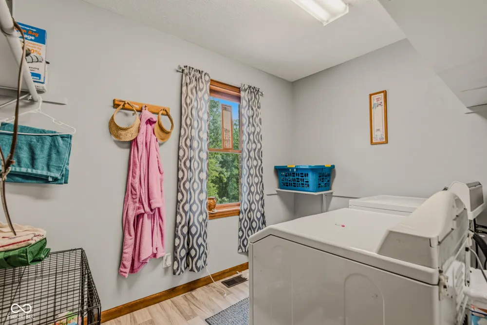 4325 County Road 650 W Brownstown, IN 47220