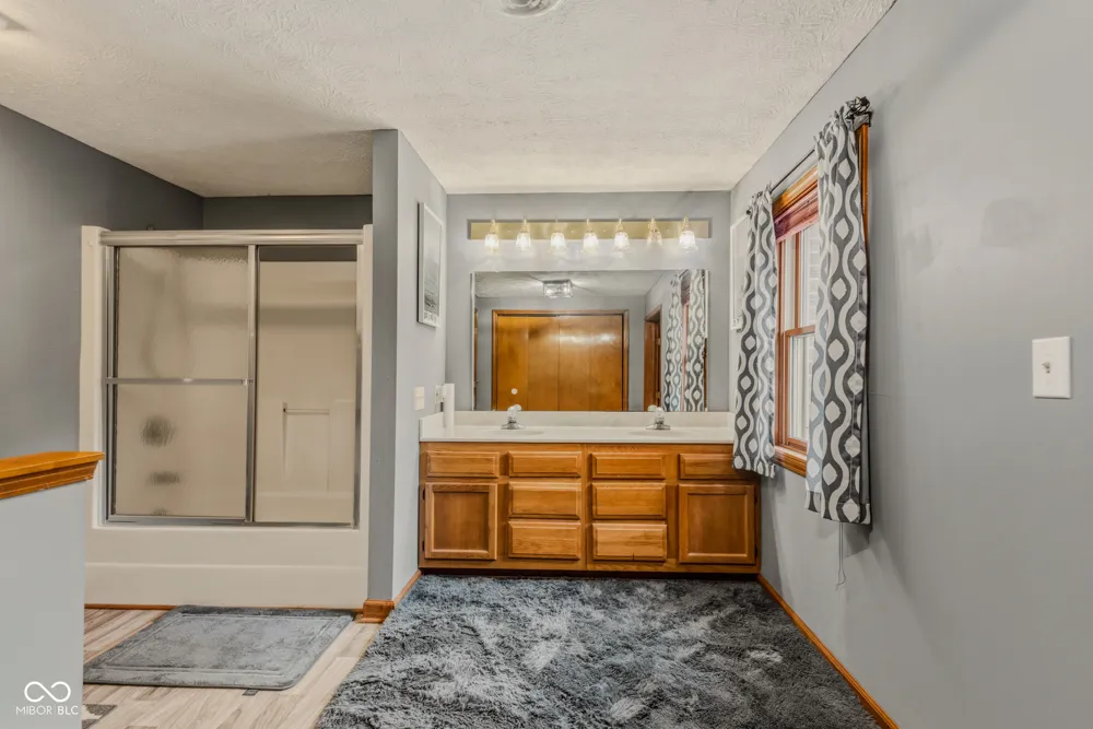4325 County Road 650 W Brownstown, IN 47220