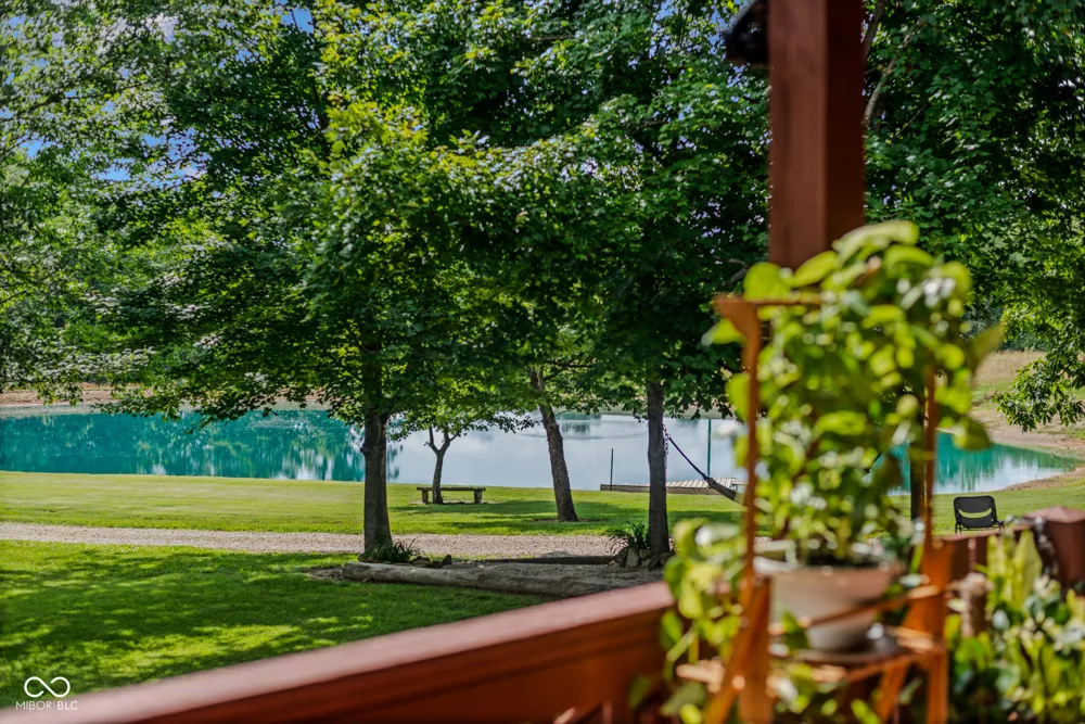 4325 County Road 650 W Brownstown, IN 47220