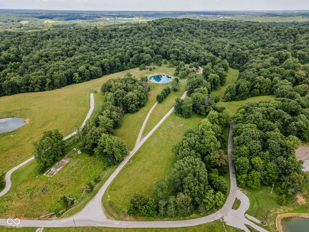 4325 County Road 650 W Brownstown, IN 47220