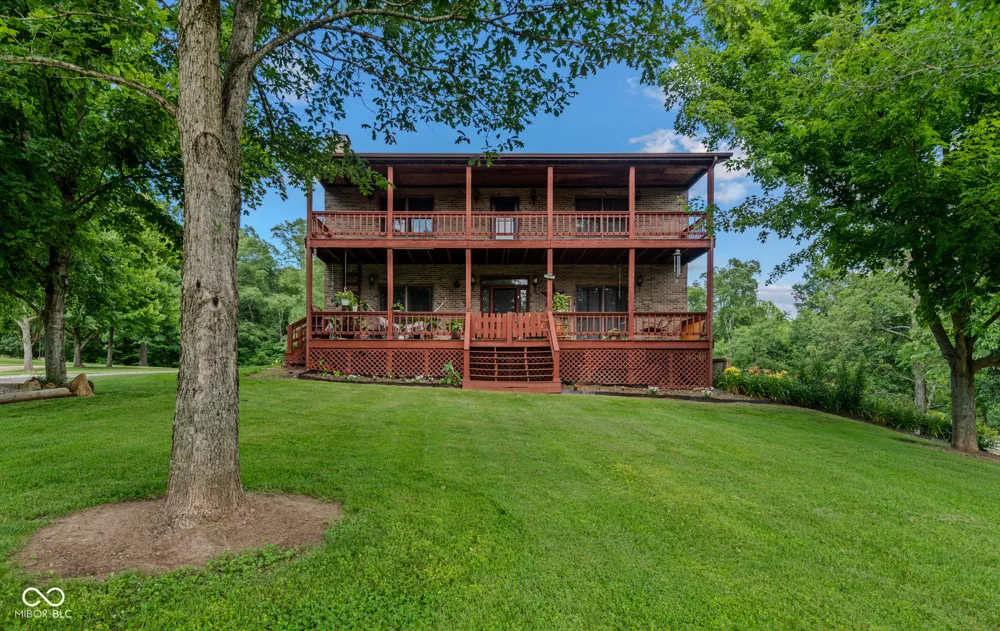 4325 County Road 650 W Brownstown, IN 47220