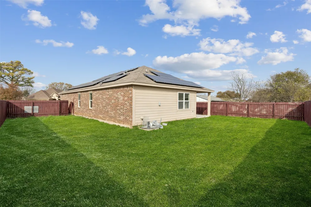 1020 Walnut Ridge Drive Hutchins, TX 75141