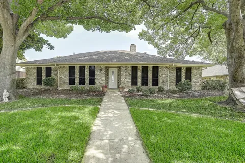 2225 Stone Creek Drive