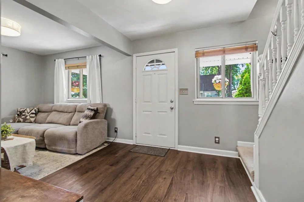 3971 Thomas Avenue Berkley, MI 48072