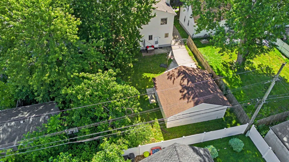 3971 Thomas Avenue Berkley, MI 48072