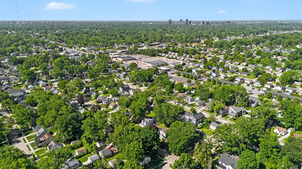 3971 Thomas Avenue Berkley, MI 48072