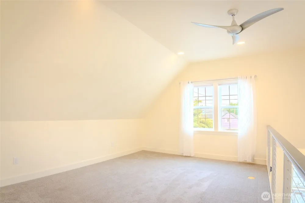 5010 L PLACE Seaview, WA 98644