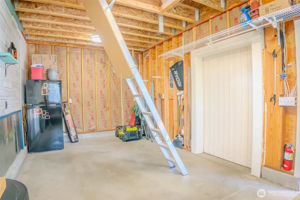 5010 L PLACE Seaview, WA 98644