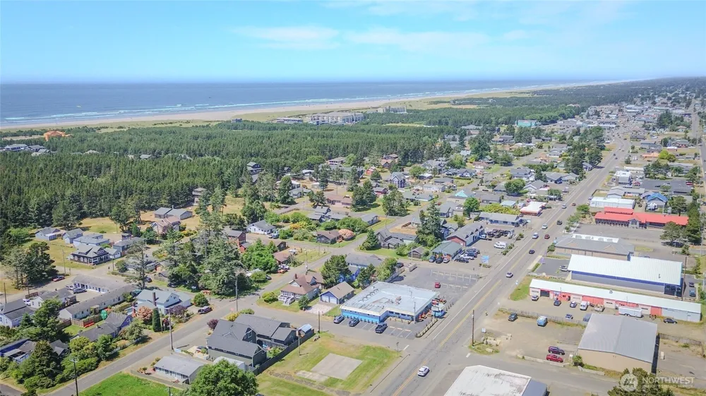 5010 L PLACE Seaview, WA 98644
