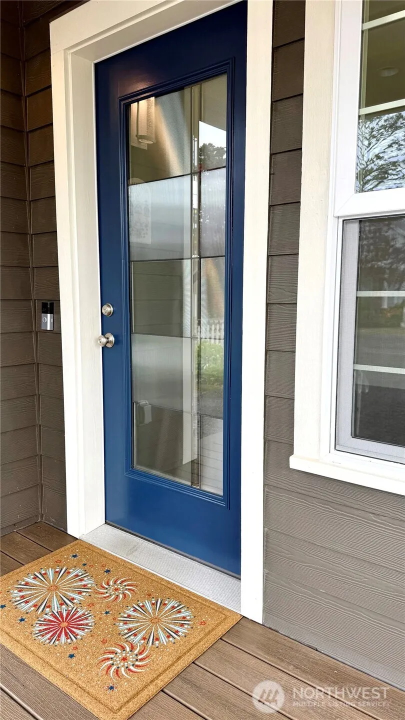 5010 L PLACE Seaview, WA 98644