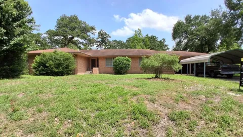 913 Lazy Lane
