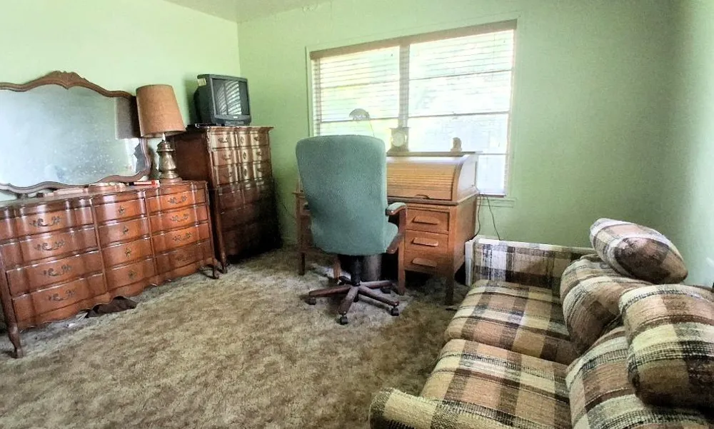 913 Lazy Lane Bryan, TX 77802