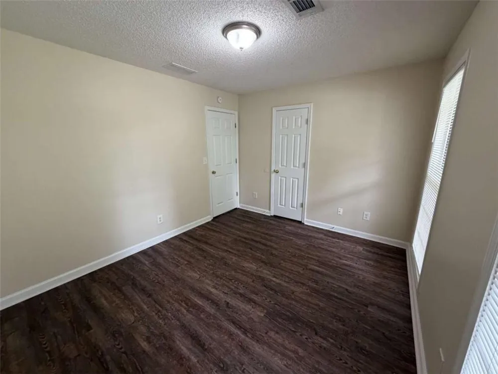 211 Ravenwood Court Bethlehem, GA 30620