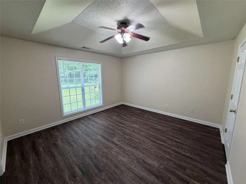 211 Ravenwood Court Bethlehem, GA 30620