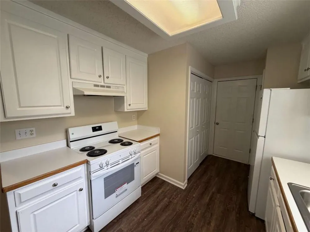 211 Ravenwood Court Bethlehem, GA 30620