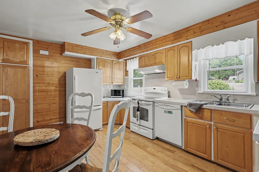 728 Ohio Avenue Fremont City, MI 49412