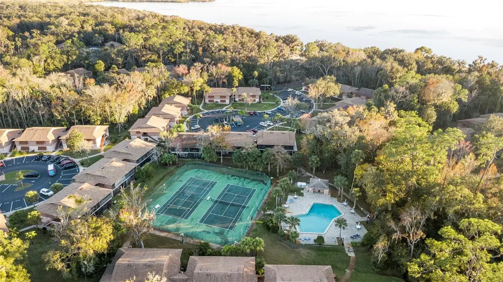 140 ORCHID WOODS COURT #13B Deltona, FL 32725