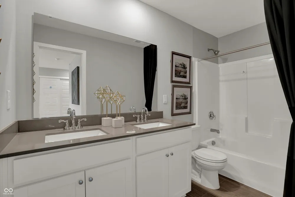 8107 Augusta Creek Drive Pendleton, IN 46064
