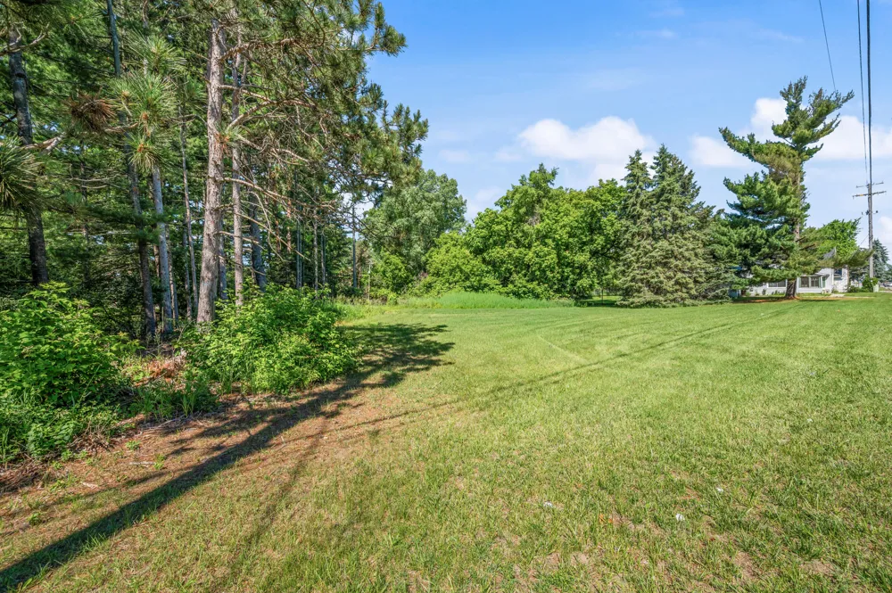 318 S 3rd Avenue Big Rapids, MI 49307