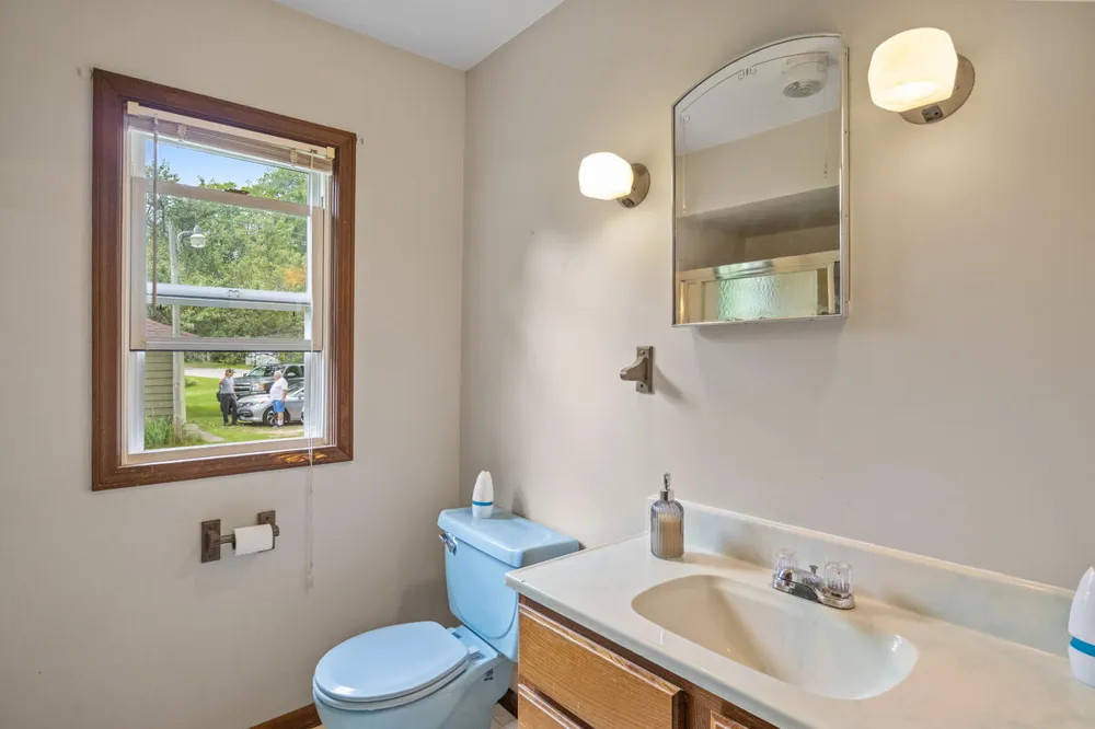 172 Bridge Street Newaygo, MI 49337