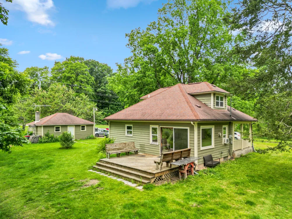 172 Bridge Street Newaygo, MI 49337