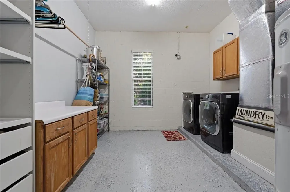 7014 JONES ROAD Odessa, FL 33556
