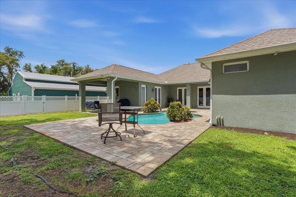 7014 JONES ROAD Odessa, FL 33556