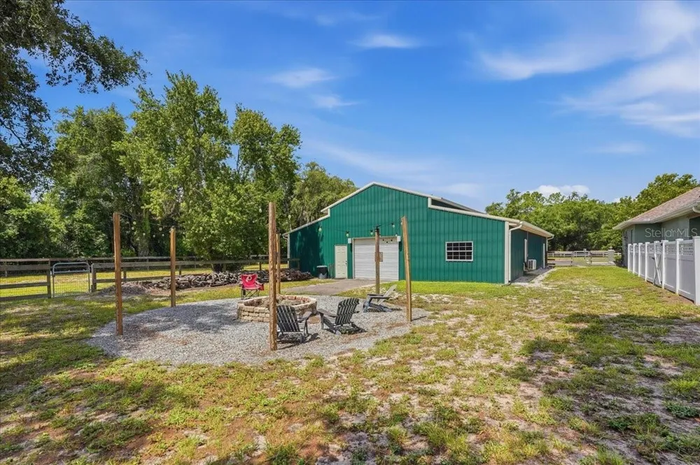 7014 JONES ROAD Odessa, FL 33556