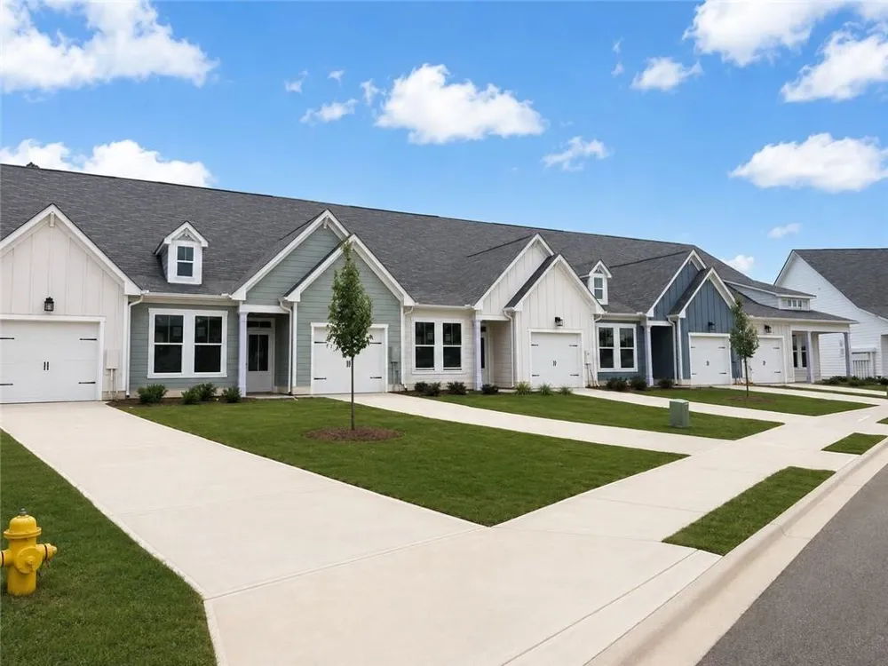 122 Harmony Circle Cartersville, GA 30120