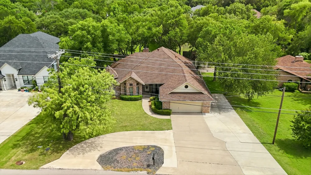 4111 Cimmaron Trail De Cordova, TX 76049