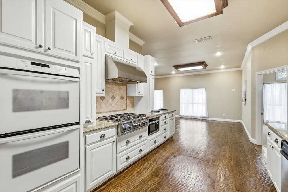 4111 Cimmaron Trail De Cordova, TX 76049