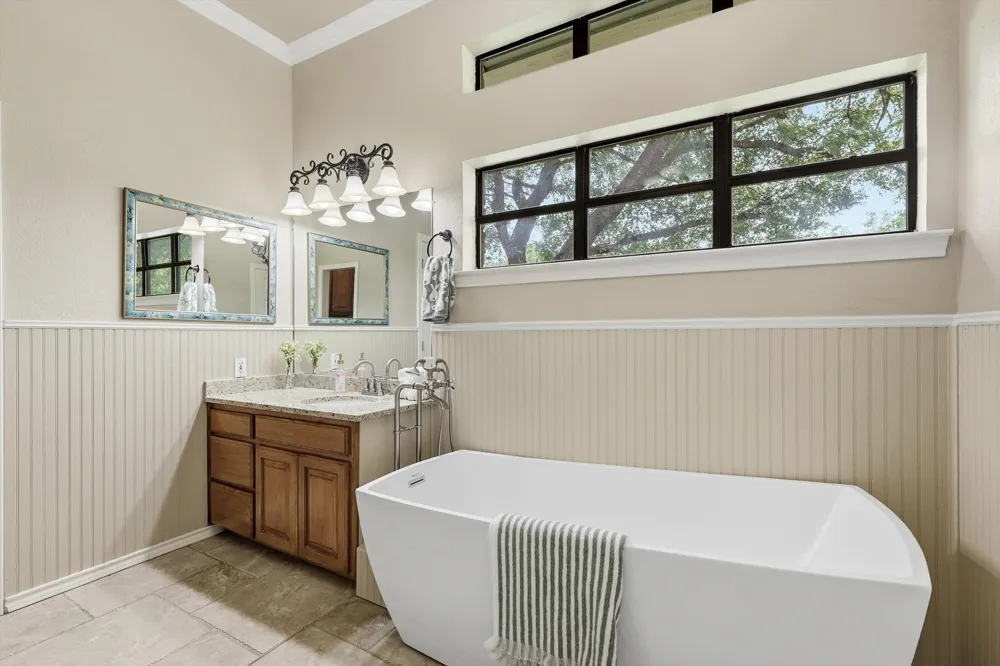 4111 Cimmaron Trail De Cordova, TX 76049