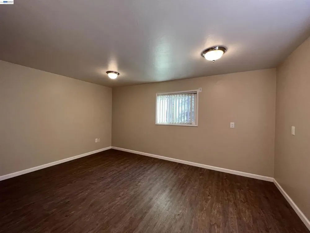 4231 Somerset Ave Castro Valley, CA 94546
