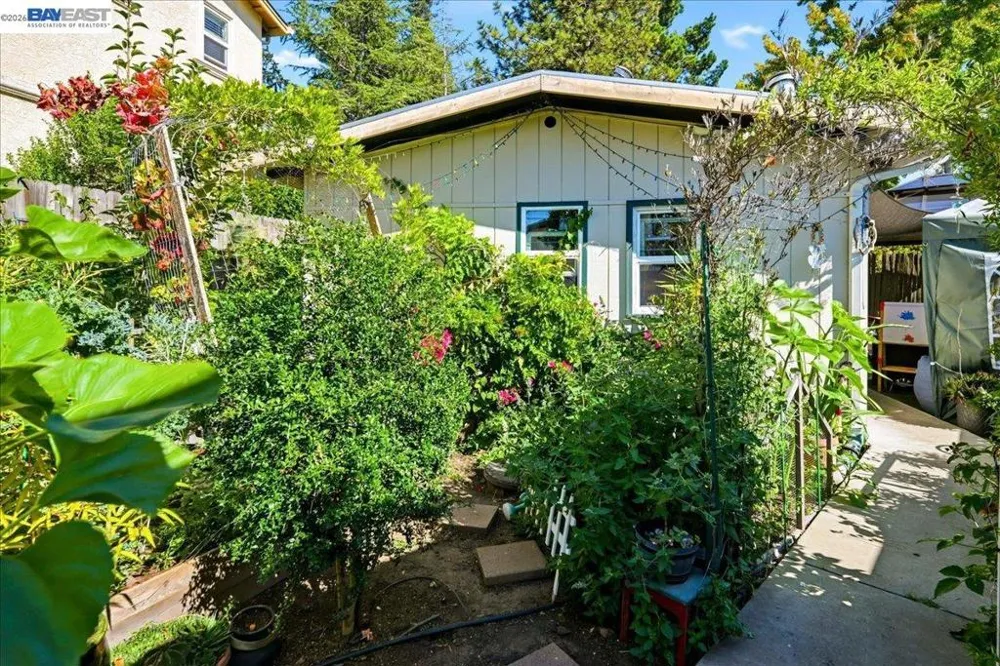 4231 Somerset Ave Castro Valley, CA 94546