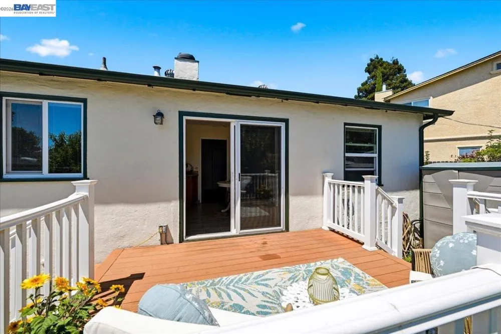 4231 Somerset Ave Castro Valley, CA 94546