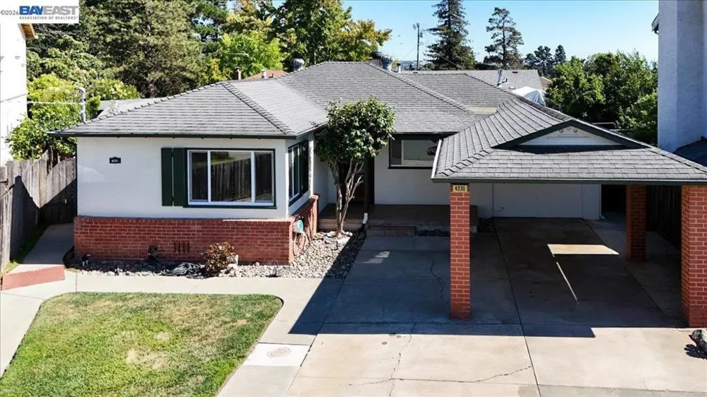 4231 Somerset Ave Castro Valley, CA 94546