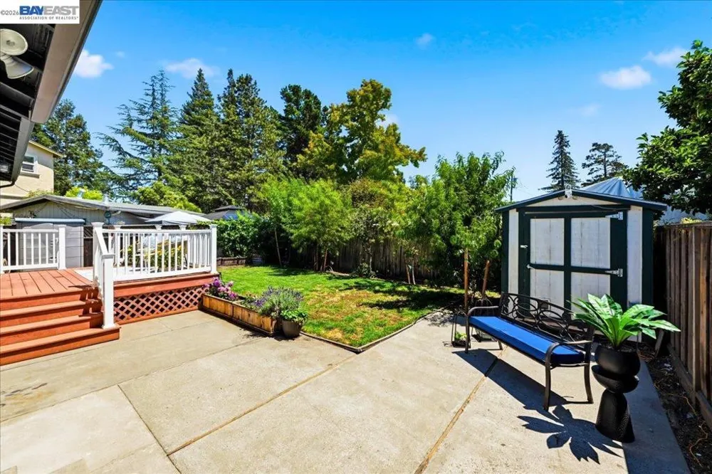4231 Somerset Ave Castro Valley, CA 94546