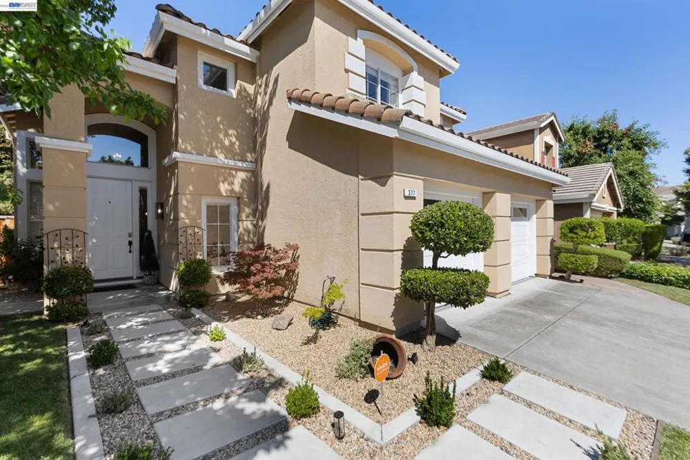 377 Squirrel Ridge Way Danville, CA 94506