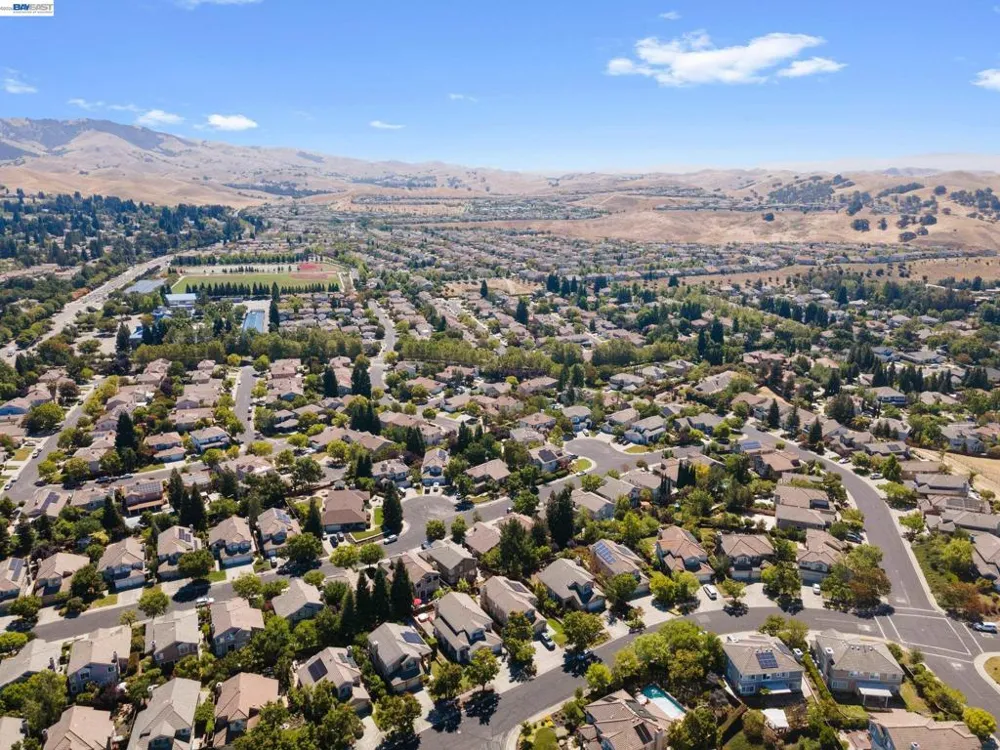 377 Squirrel Ridge Way Danville, CA 94506