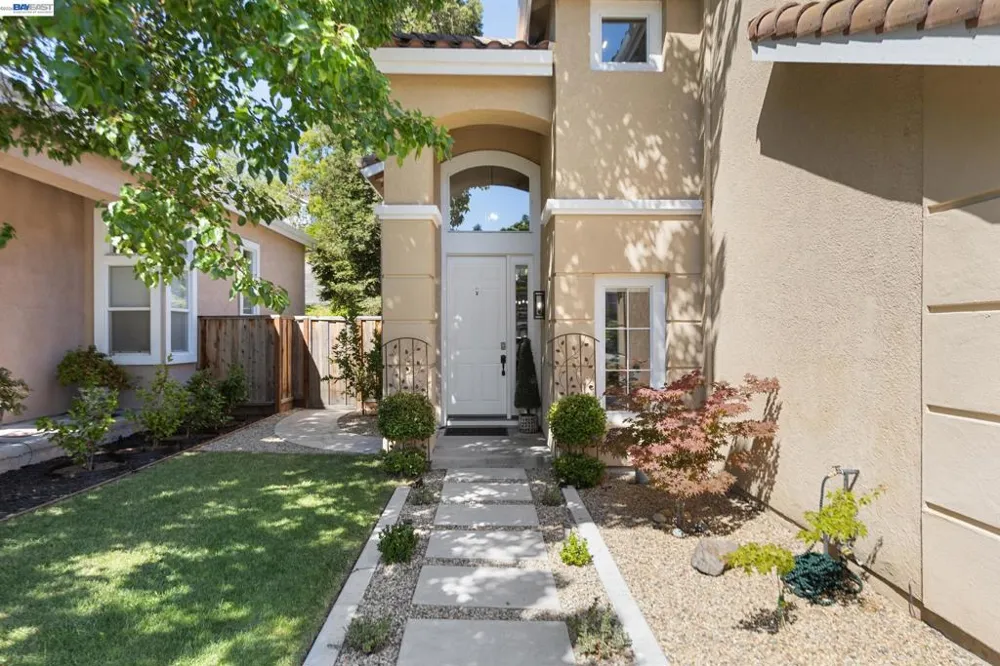 377 Squirrel Ridge Way Danville, CA 94506