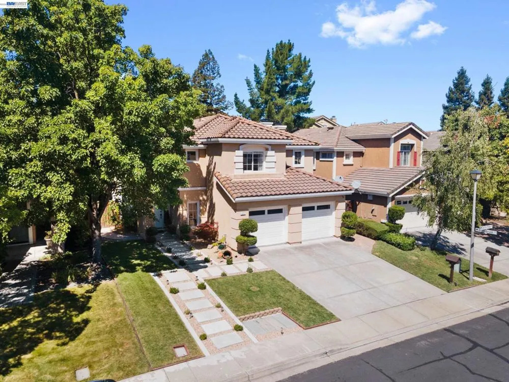 377 Squirrel Ridge Way Danville, CA 94506