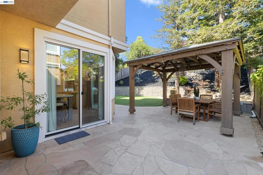 377 Squirrel Ridge Way Danville, CA 94506