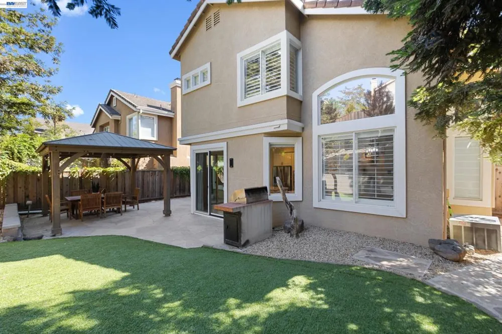 377 Squirrel Ridge Way Danville, CA 94506