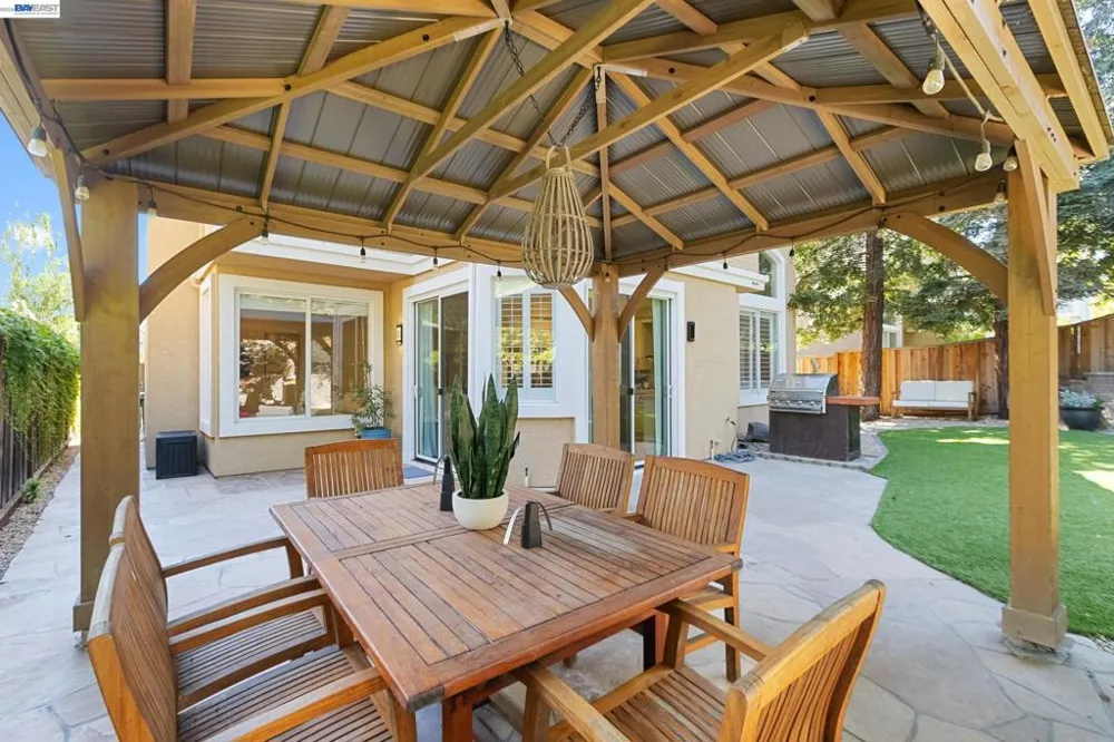 377 Squirrel Ridge Way Danville, CA 94506