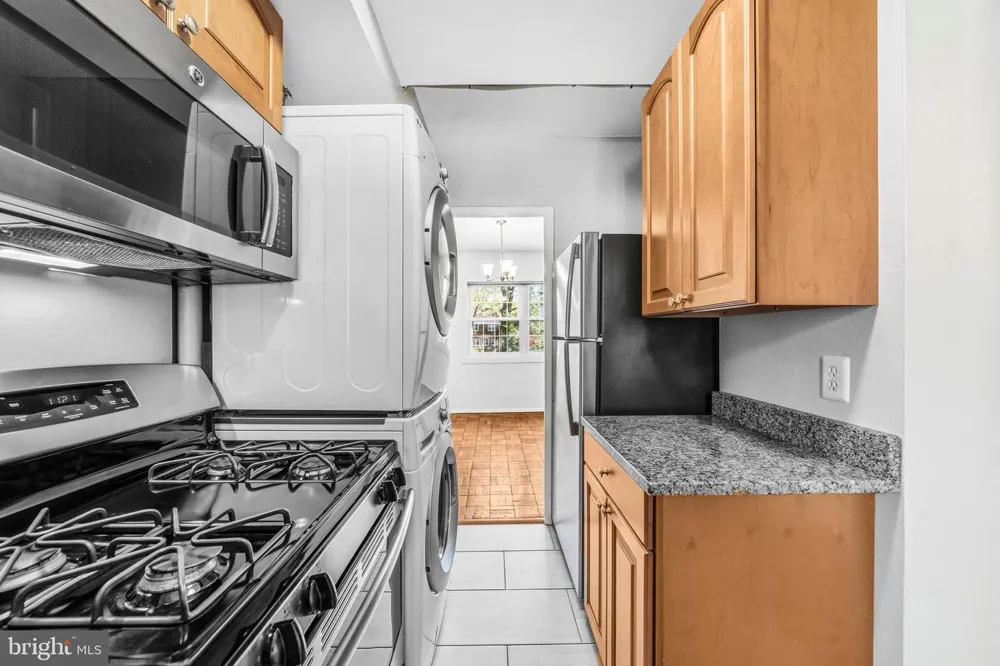 1615 MOUNT EAGLE PLACE Alexandria, VA 22302