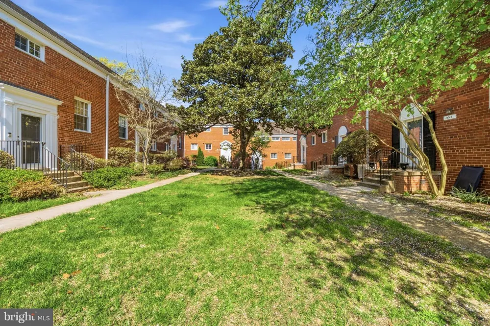 1615 MOUNT EAGLE PLACE Alexandria, VA 22302