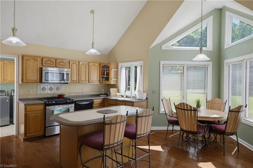 3505 Ivey Lane Trinity, NC 27370